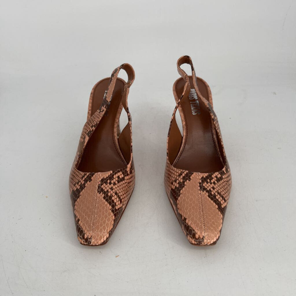 Paris Texas Pumps