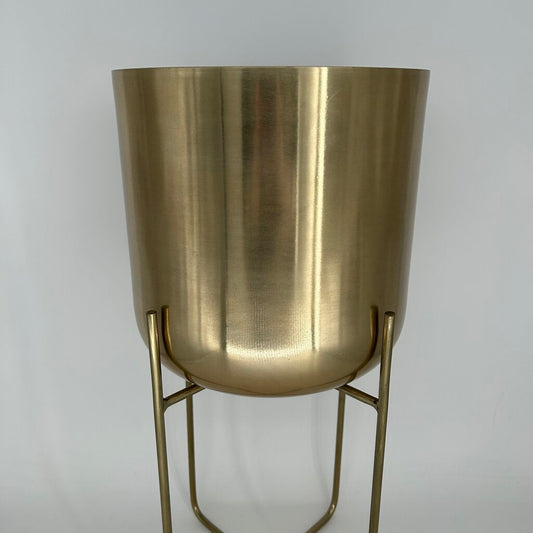 Metal Planter w/ Stand