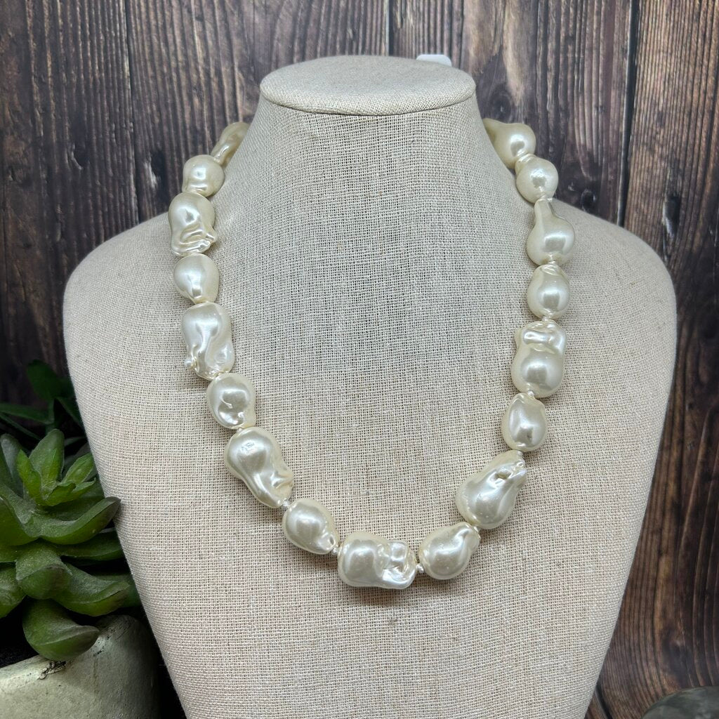 J Crew Baroque Pearl Necklace
