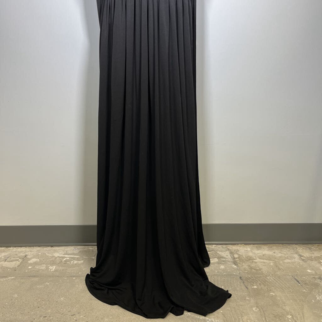 Halston Ashley Jersey V-Neck Gown