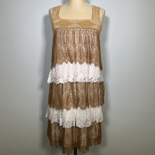 Sopbistic Woman slvls Dress