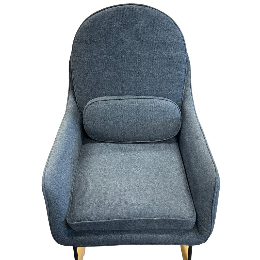 Rocker with Detachable Cushions