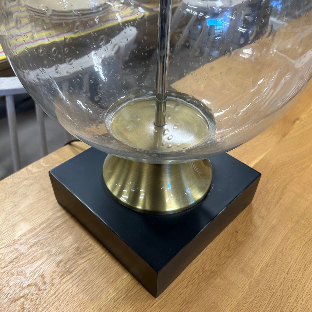 Speckled Glass Base Modern Lamp