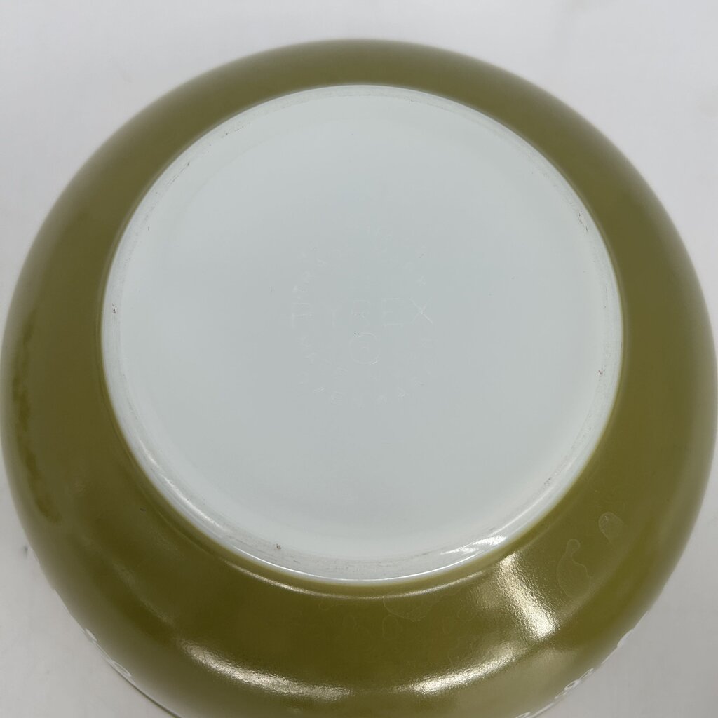 4 PC Vintage MIxing Bowl Set