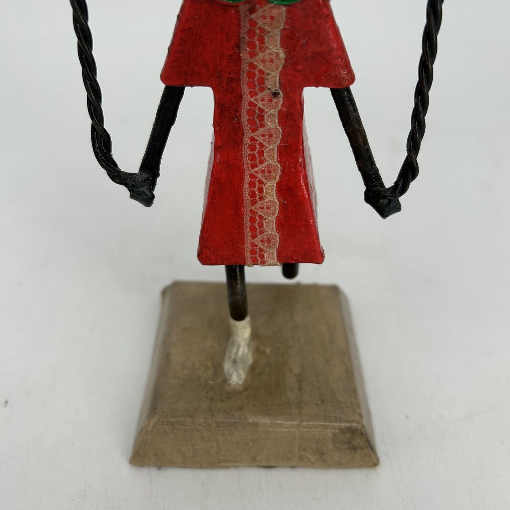 Girl w Jumprope Art Figurine