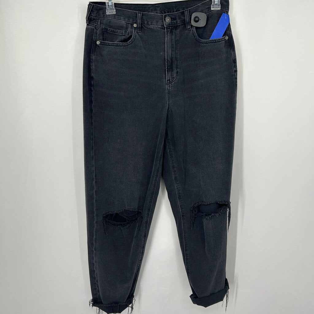 AE Distressed Jeans