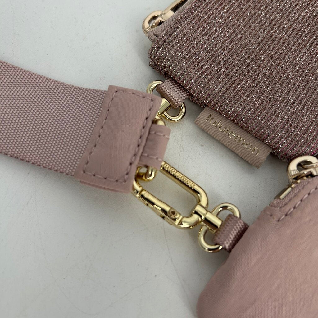 Lululemon Coin Case w Lanyard
