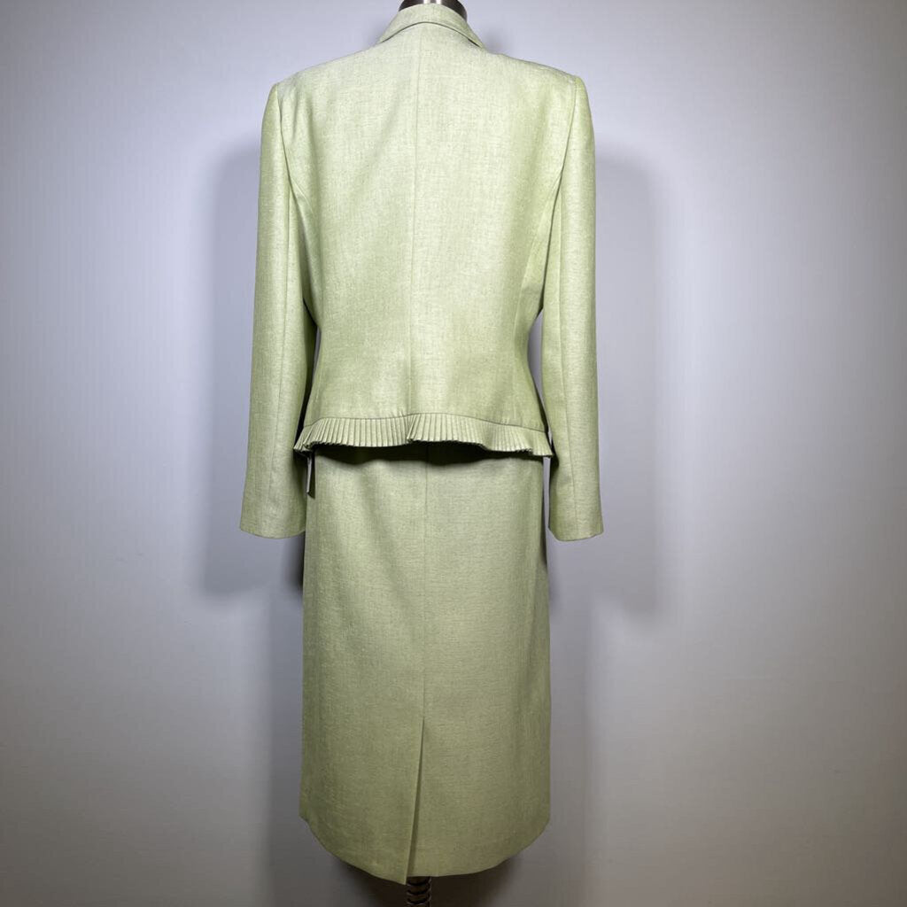 Le Suit 3pc Suit