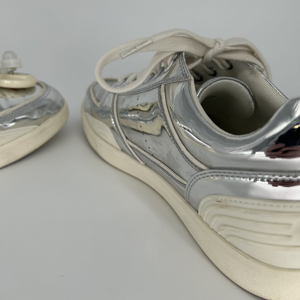 Tory Burch Sneakers
