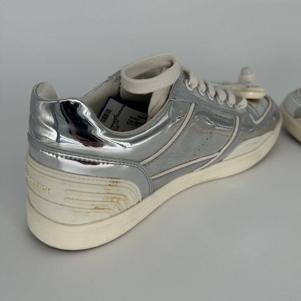 Tory Burch Sneakers