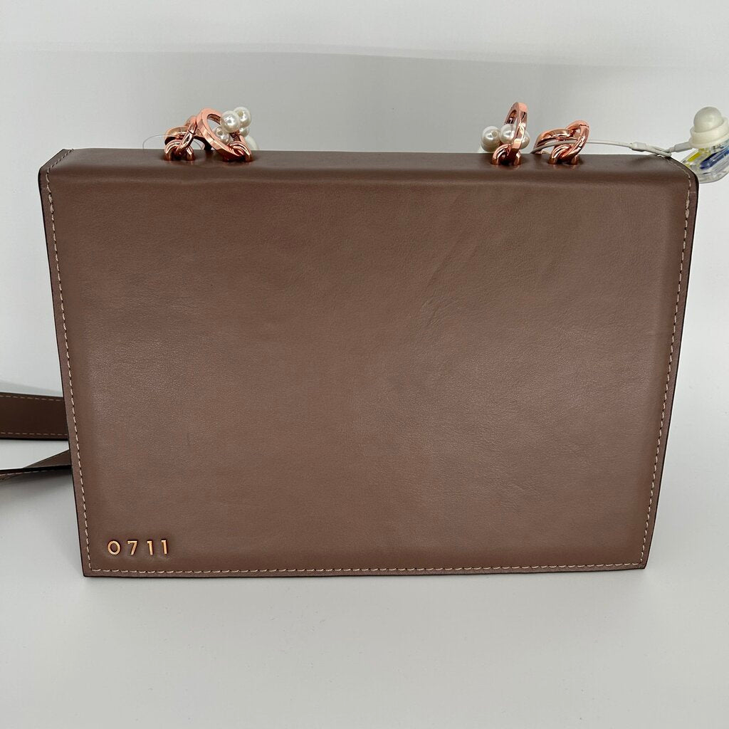 0711 CRossbody