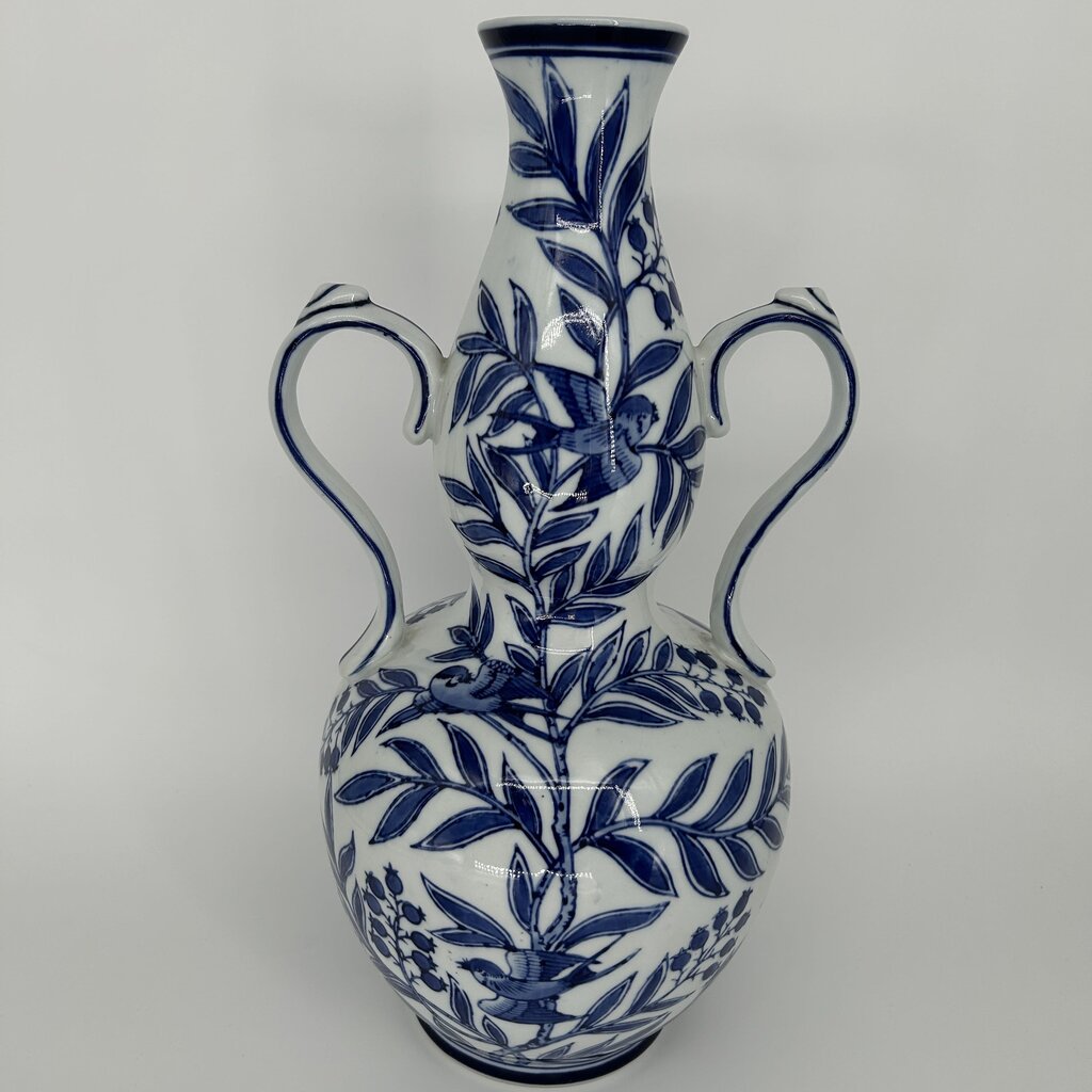 Floral Vase w Handles