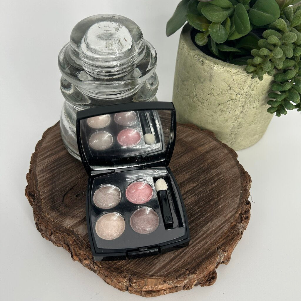 Chanel Pallet