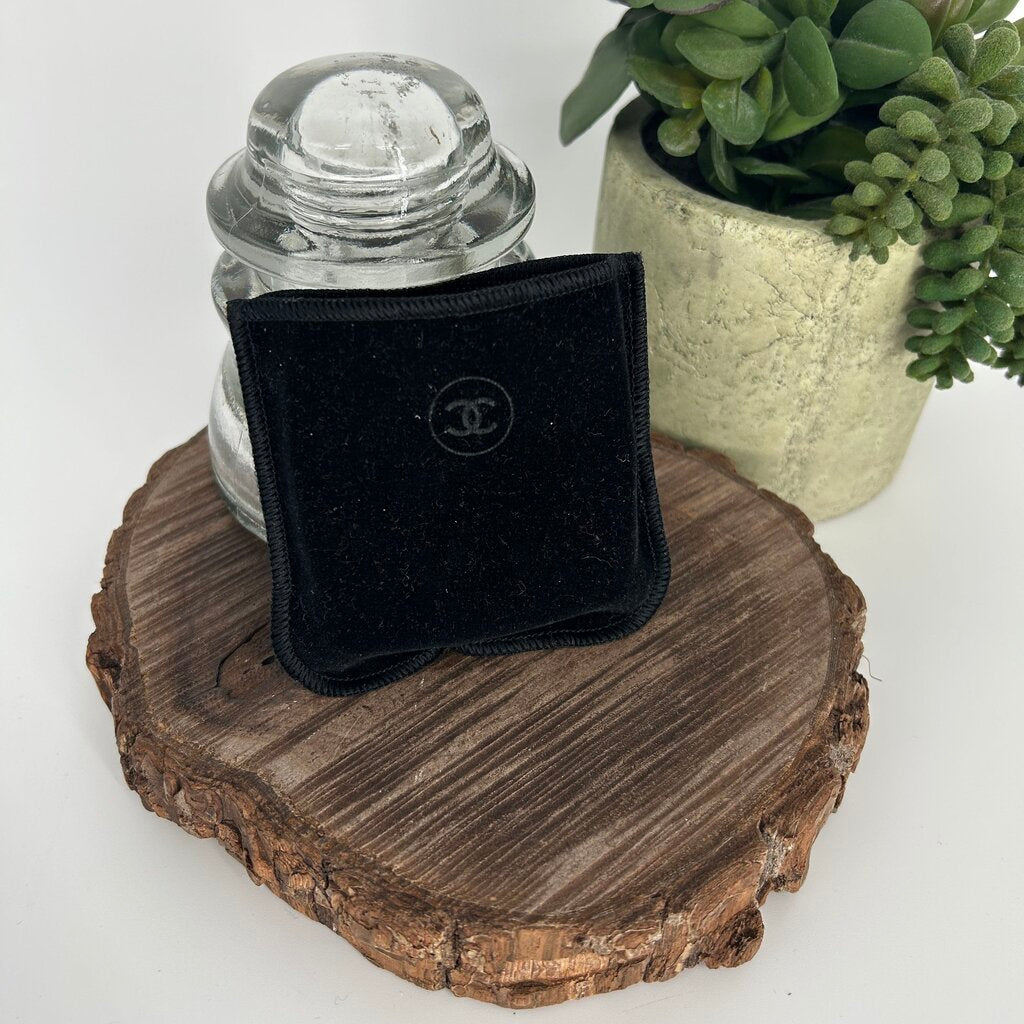 Chanel Caresse Blush