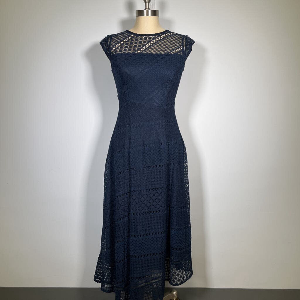 Donna Karan Slvls Dress