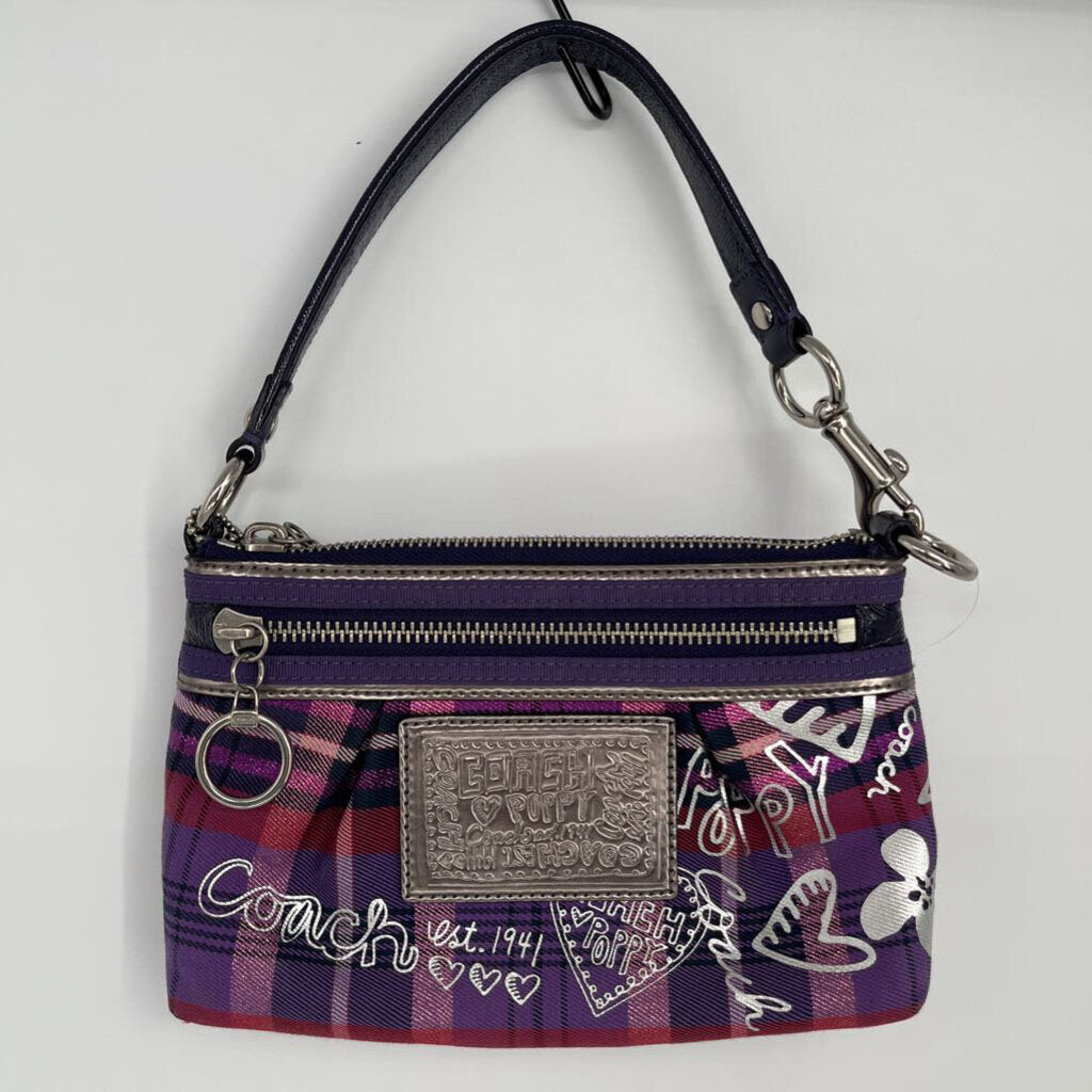 Coach Poppy Wristlet