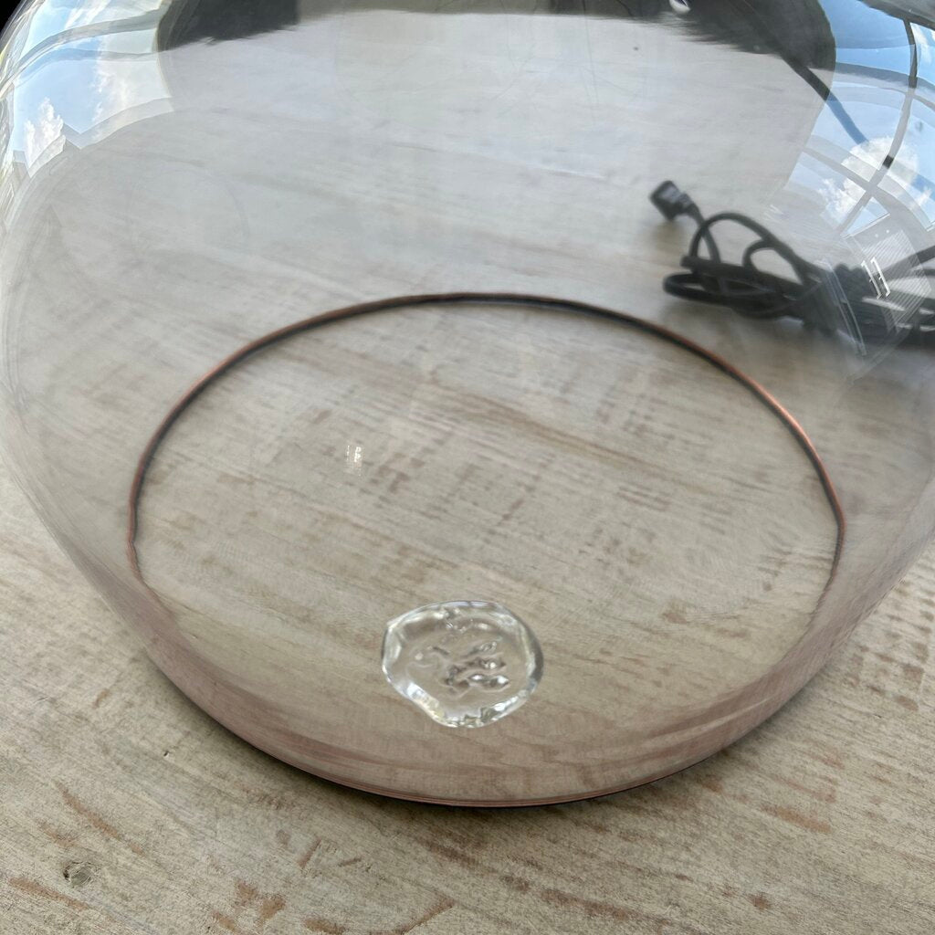 Wide Round Glass Base Lamp