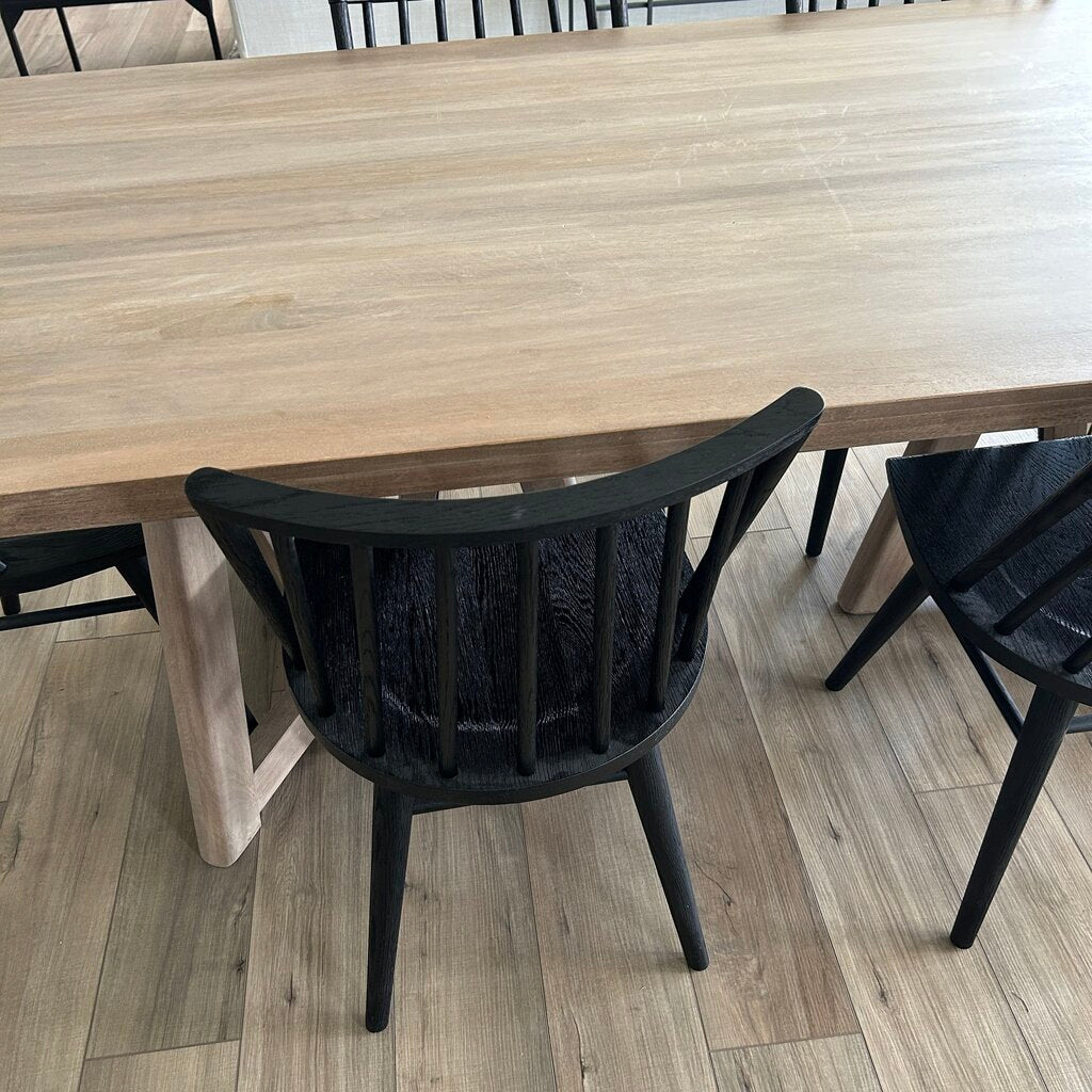 Mercana Dining Table & 6 Four Hands Chairs