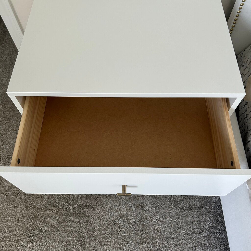Laminate Nightstand with 2 Drawers
