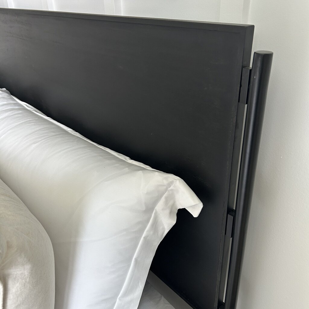 Four Hands King Bed, Mattress & Bedding