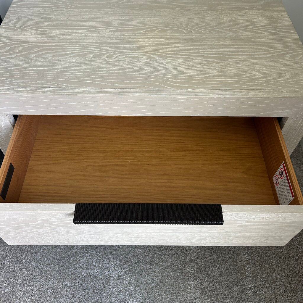 Universal Nightstand w 1 Drawer