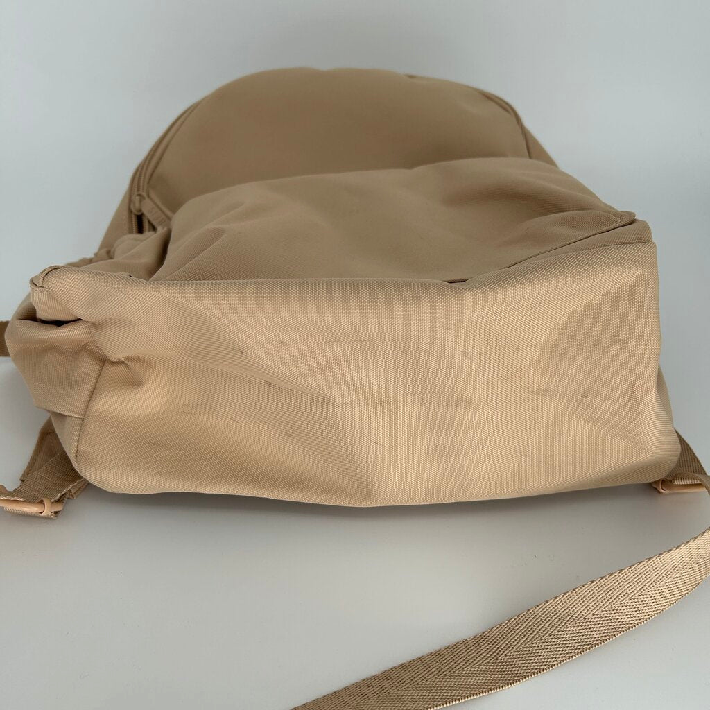 Beis Backpack