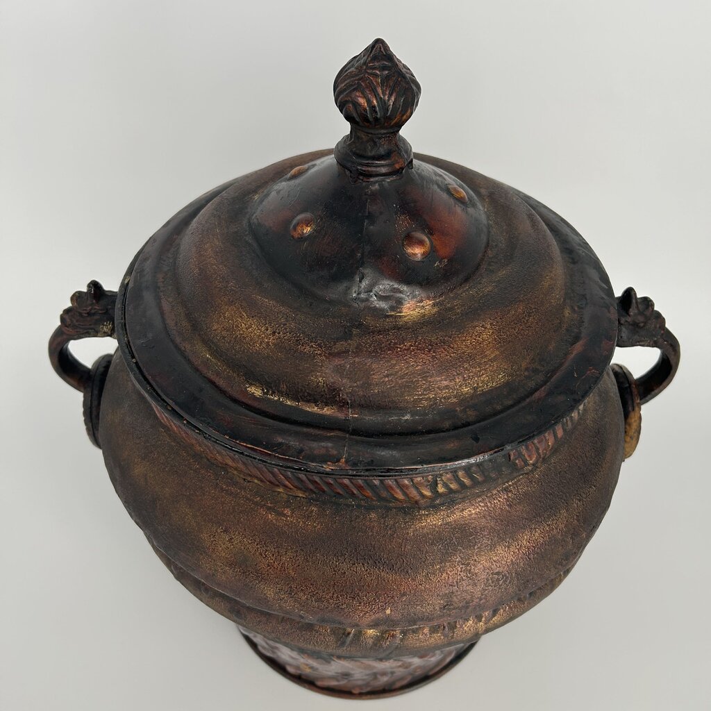 Metal Urn w/ Lid