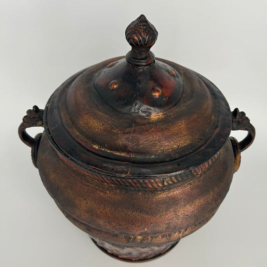 Metal Urn w/ Lid