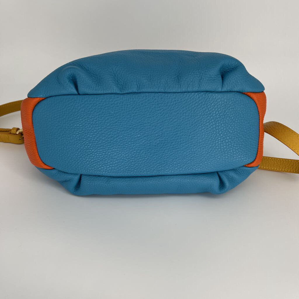 Uno Alla Vulta Crossbody