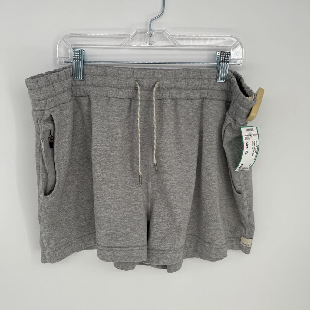 Vuori Shorts