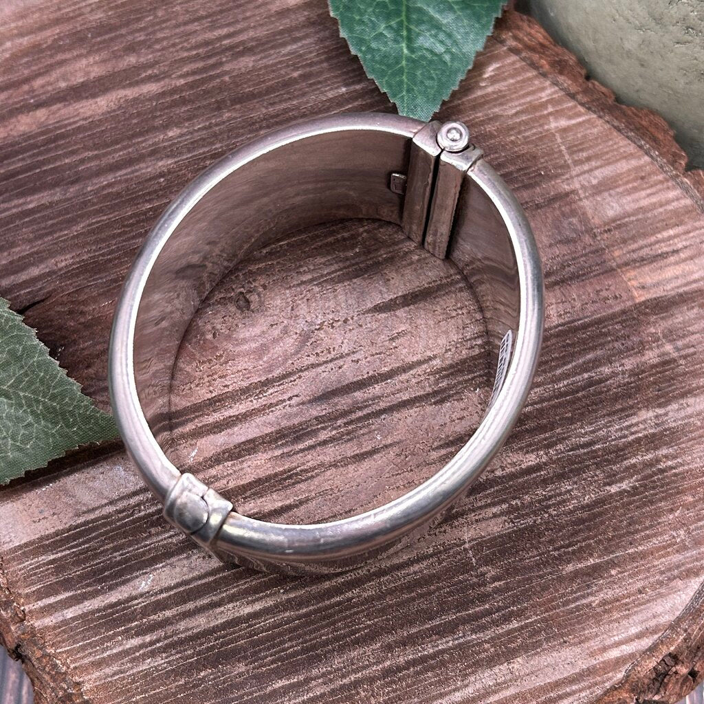 Ster Wide Cuff AS IS