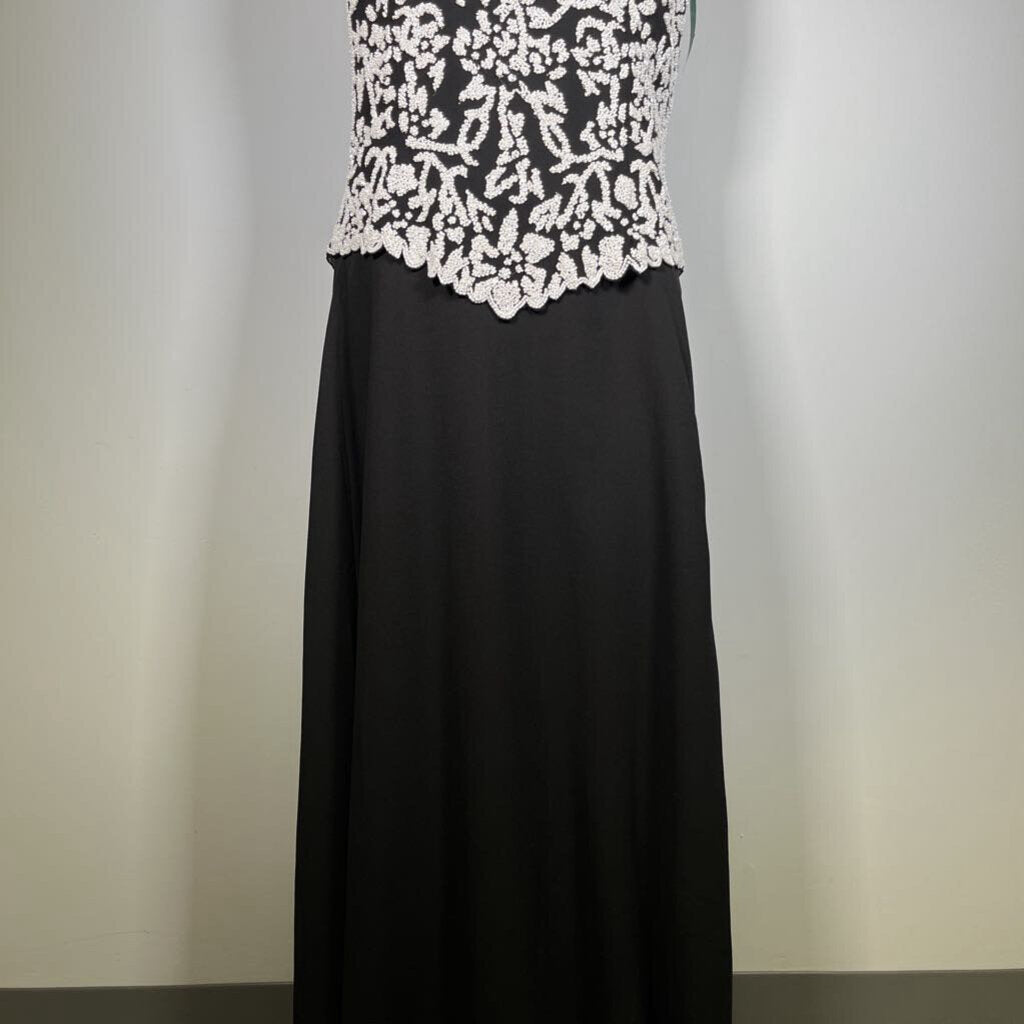 JKara Slvls Beaded Gown