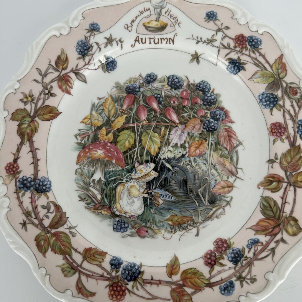 Brambly Hedge Autumn Plate