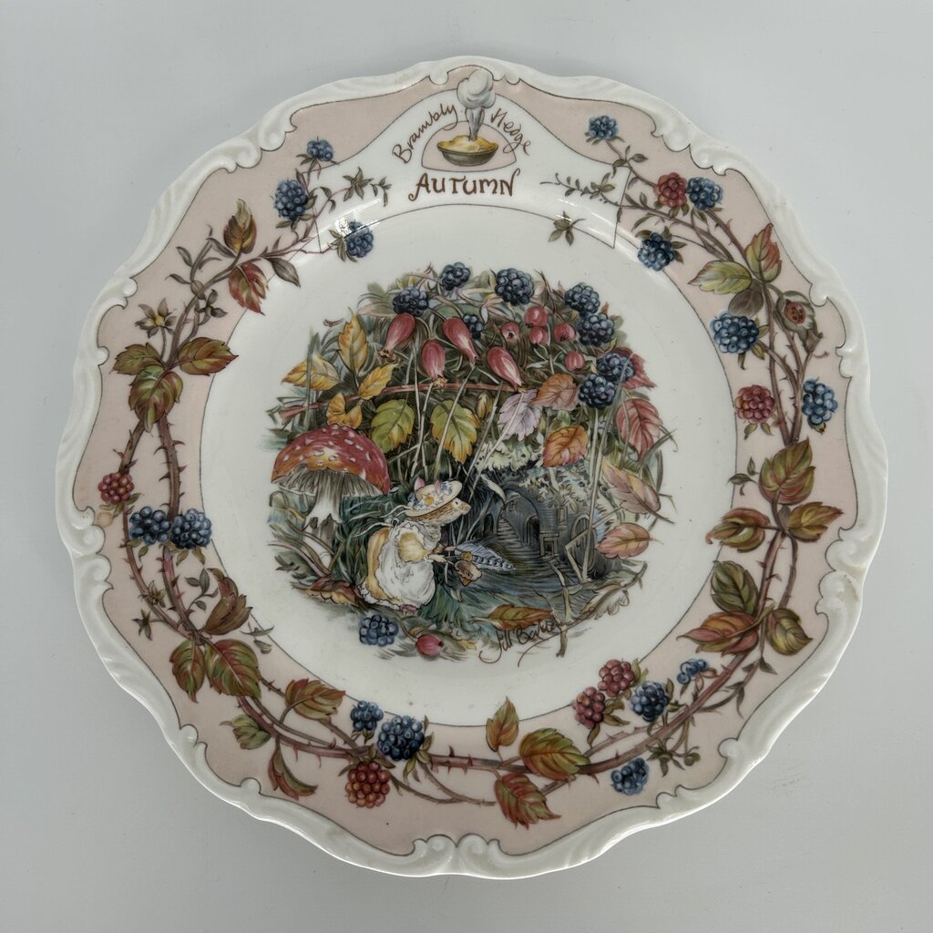 Brambly Hedge Autumn Plate