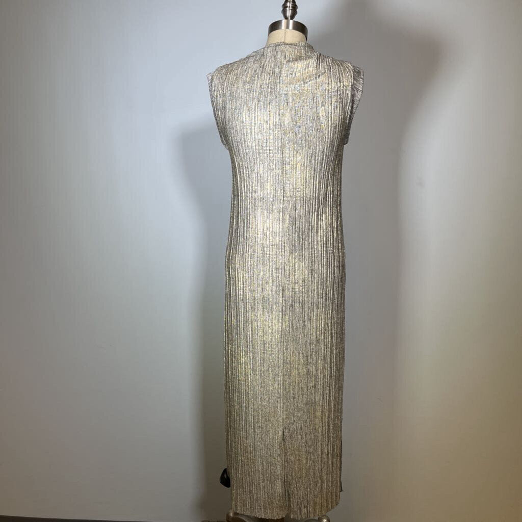 Akemi + Kin Slvls Dress
