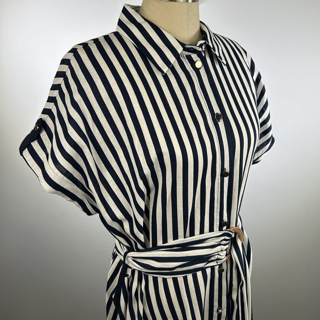 Zara cap sleeve Dress