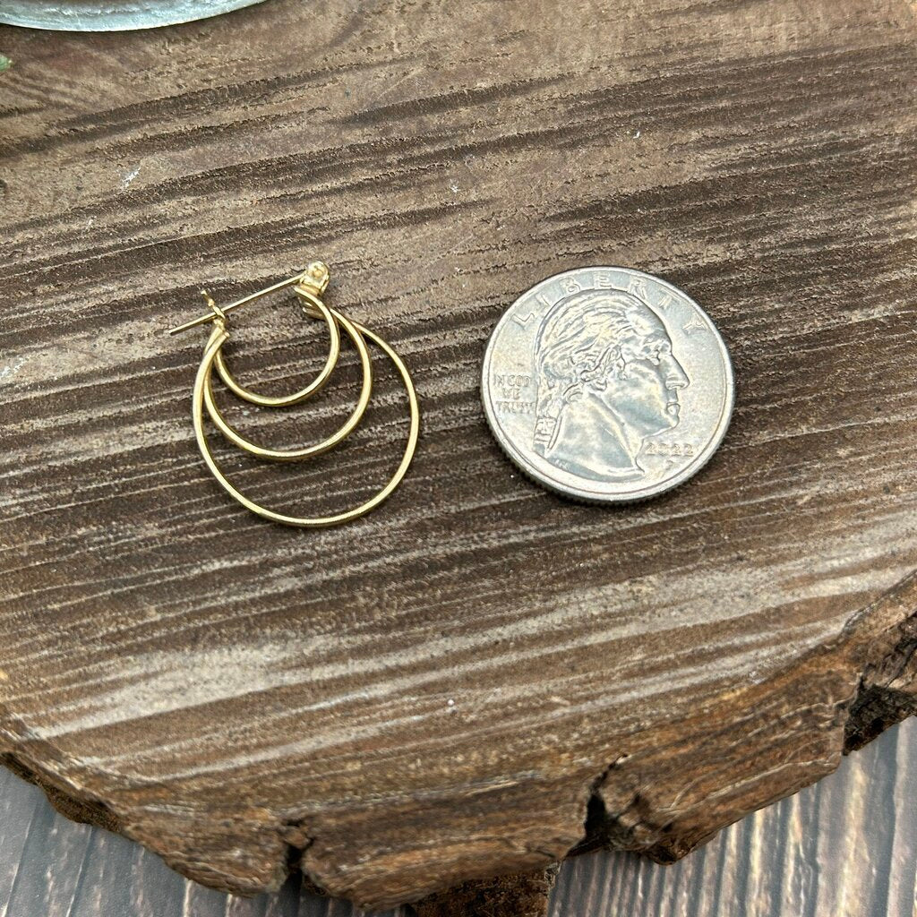 14k Tri Hoop Earrings