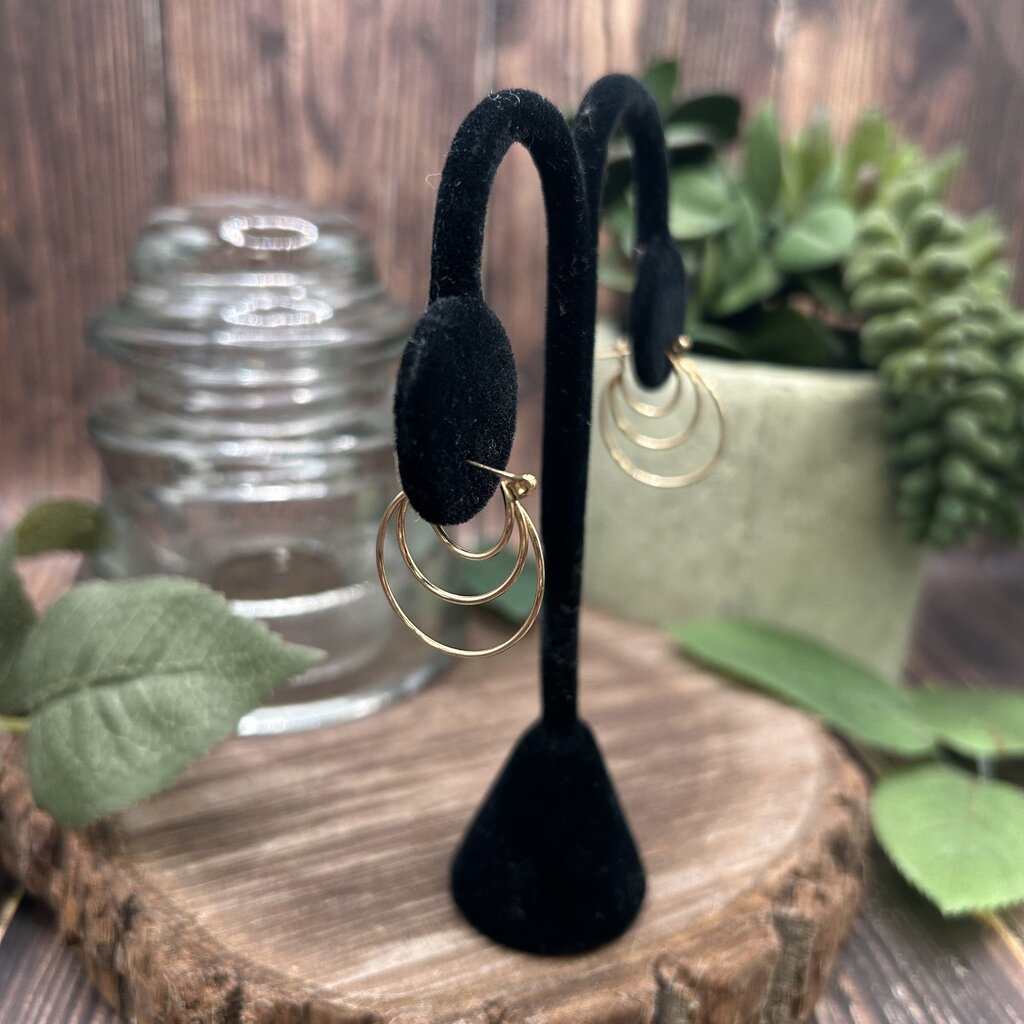 14k Tri Hoop Earrings