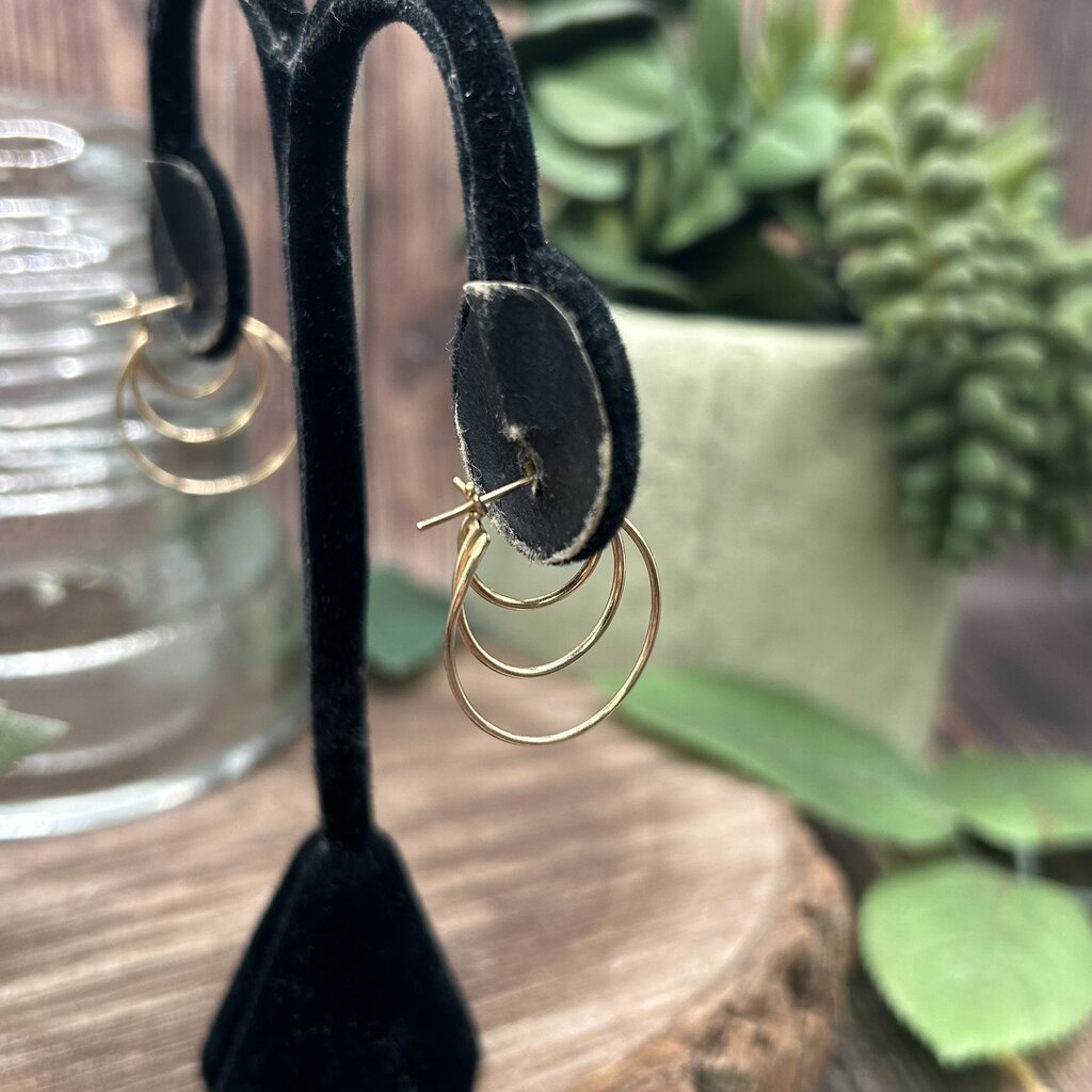 14k Tri Hoop Earrings