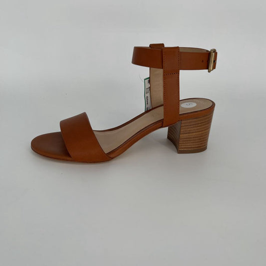 M. Gemi Heeled Sandal