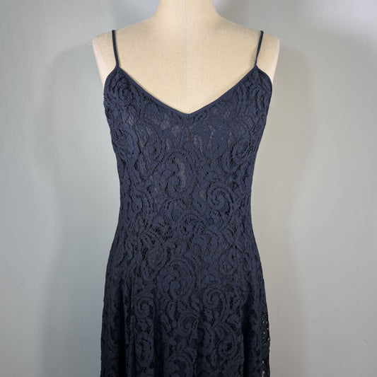 MK Slvls Lace Dress