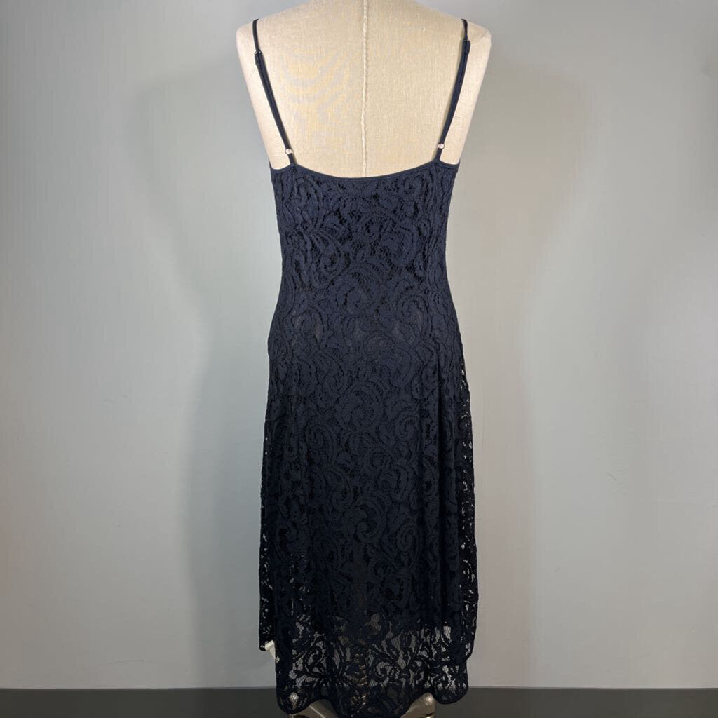 MK Slvls Lace Dress