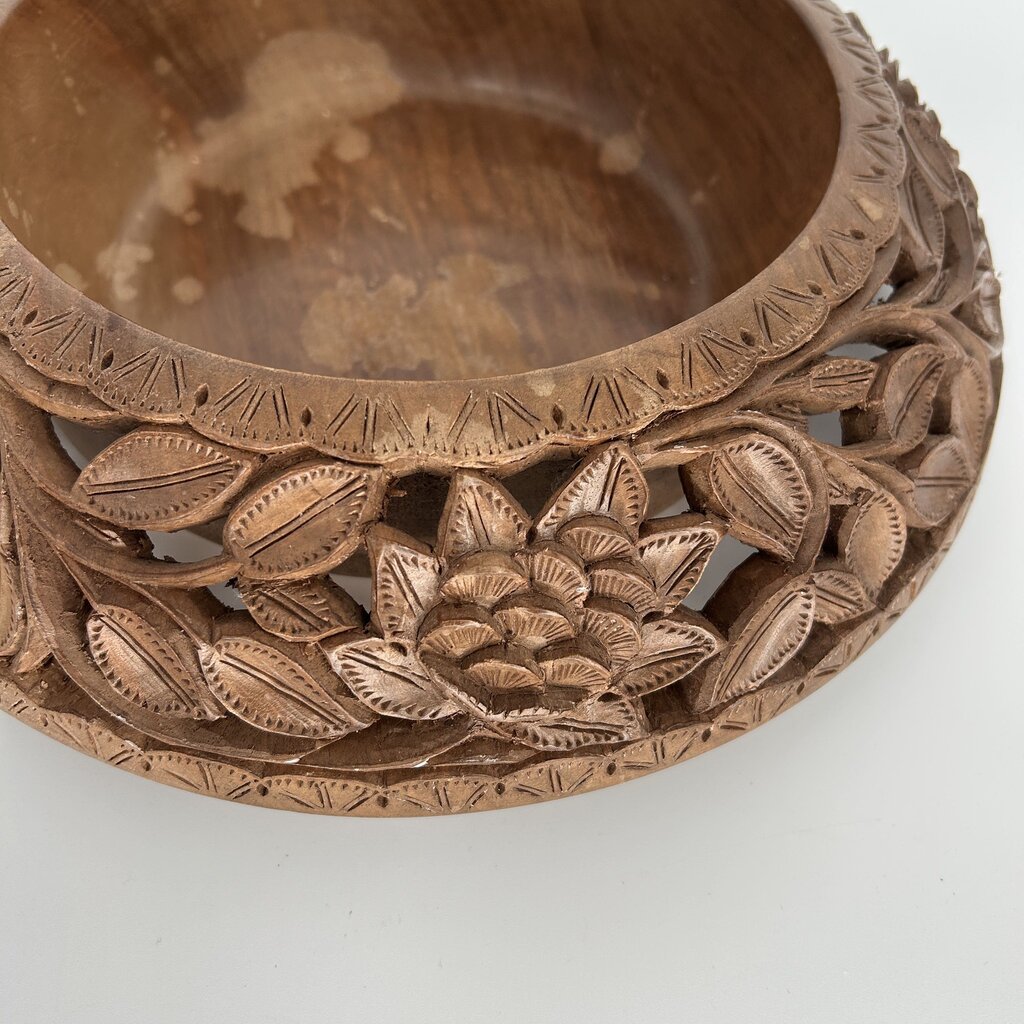 Ornate Floral Carved Fruit Bowl