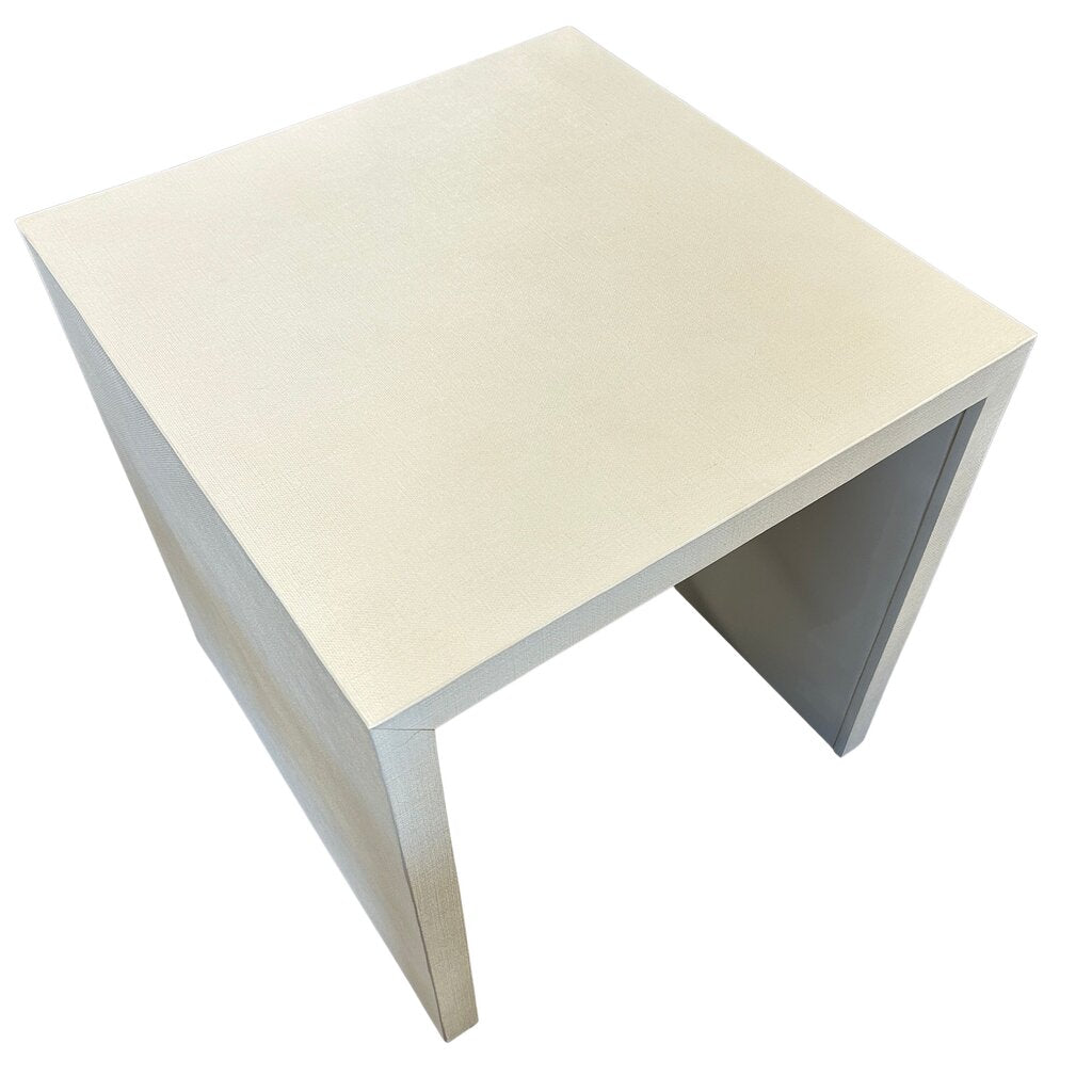 Scandinavian Linen Nesting Table Set
