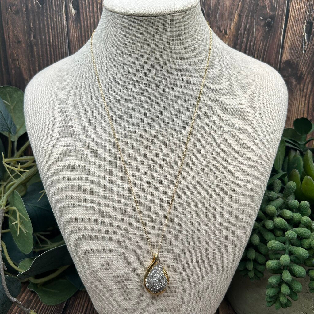 14k Diamond Cluster Necklace