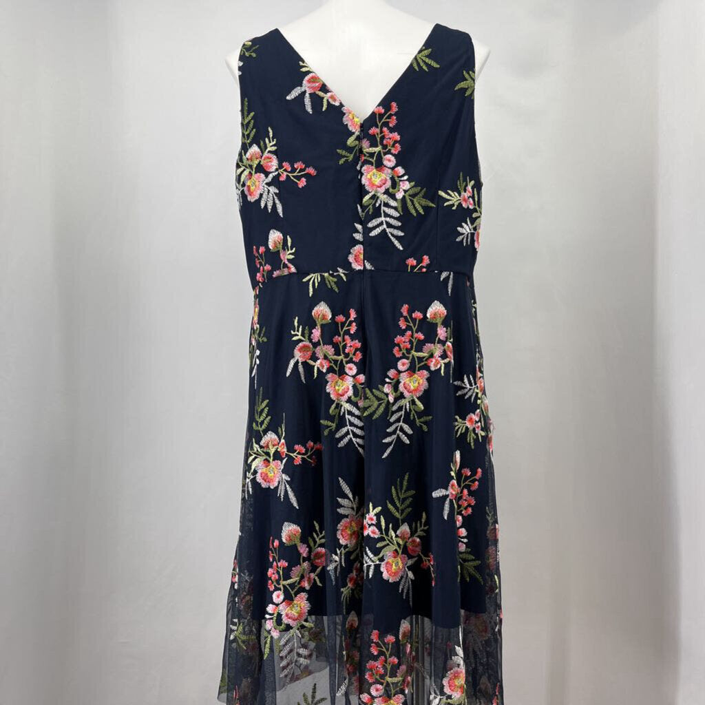 Vince Camuto Slvls Floral Dress