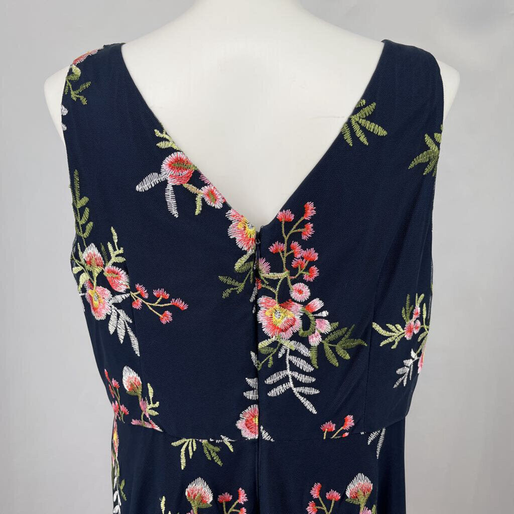 Vince Camuto Slvls Floral Dress