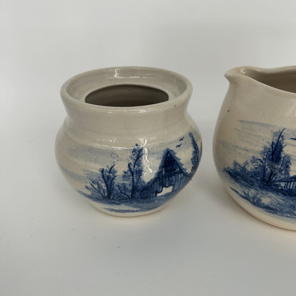 Barn Motif Cream & Sugar Set AS IS