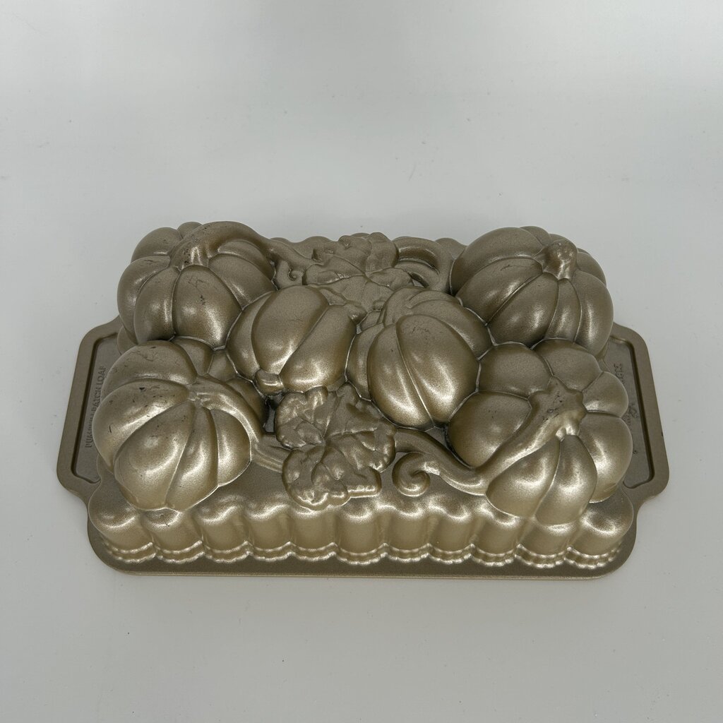 Nordic Ware Pumpkin Loaf Pan