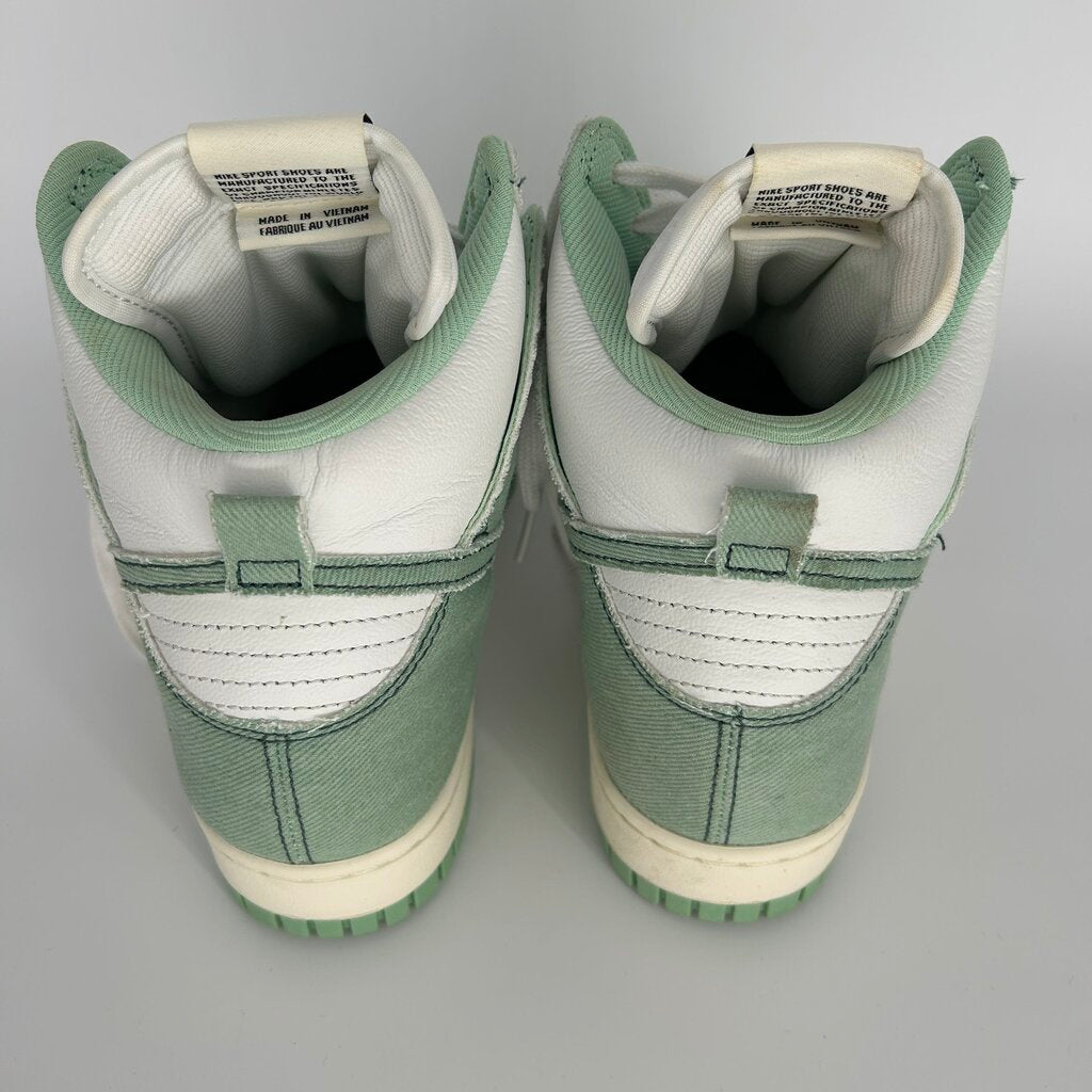 Nike Hi-Top Dunk Sneakers